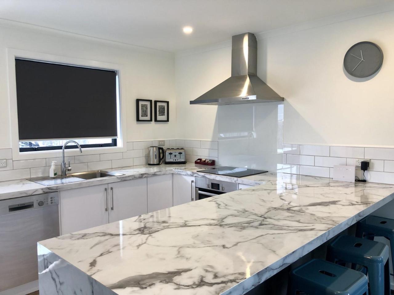 Townhouse Feel In Irishman Villa Туизъл Стая снимка